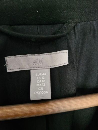 H&M black blazer