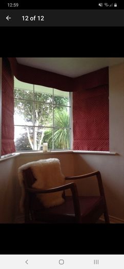 Roman blinds x 3