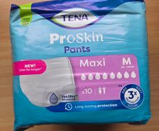 1 pack of 10 for 4 euro. 10 packs (100 Diapers) for 40 euro. 10 packs each with 10 Adult pads for elderly incontinence. Medium size.. price is per pack. I will sell for less than half the price we we paid on amazon and we can verify this when you come by