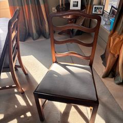 6 Sheard Bennington & Co Dini g chairs