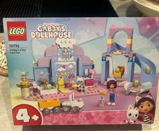 Lego Gabby's Doll House Brand new