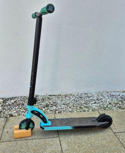MGP Stunt Scooter - Teal/Black
