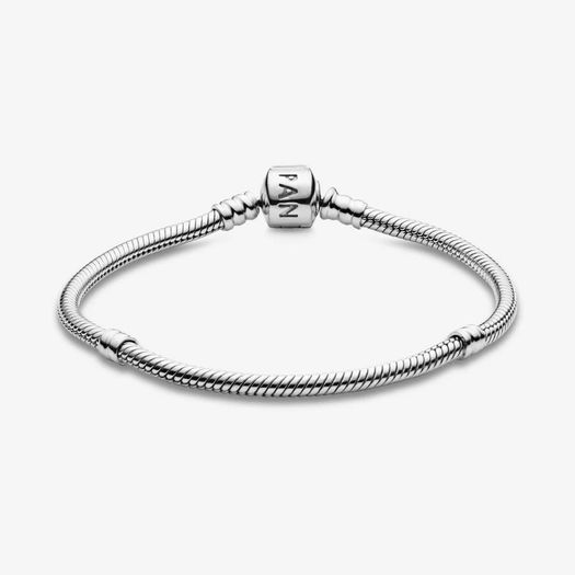 Pandora Moments Barrel Clasp Snake Chain Bracelet with silver Sparkling Paw Print Charm