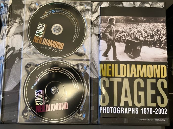 Neil Diamond - Performances 1970-2002: Stages  (5 CD + DVD)