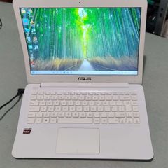 Asus E402B AMD A9 7th gen