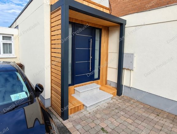 Aluminium porch