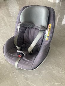 Maxi Cosi 2 way Pearl & 2-way fix base