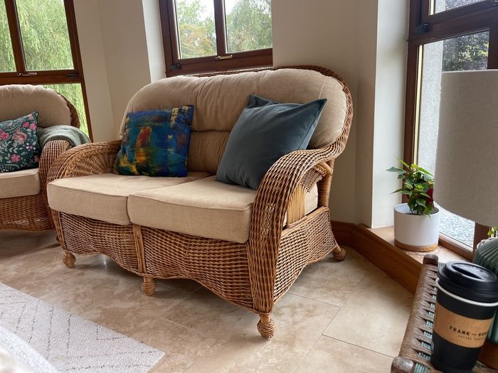 3 piece suite and coffee table