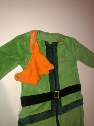 Paddy's day leprechaun babygrow 6-9 months