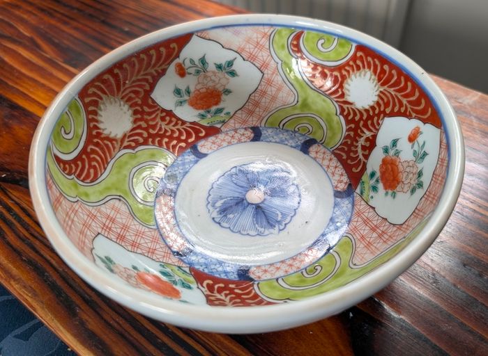 Antique Japanese Imari Porcelain Bowl , 19th C Meiji , Kyoto Provenance
