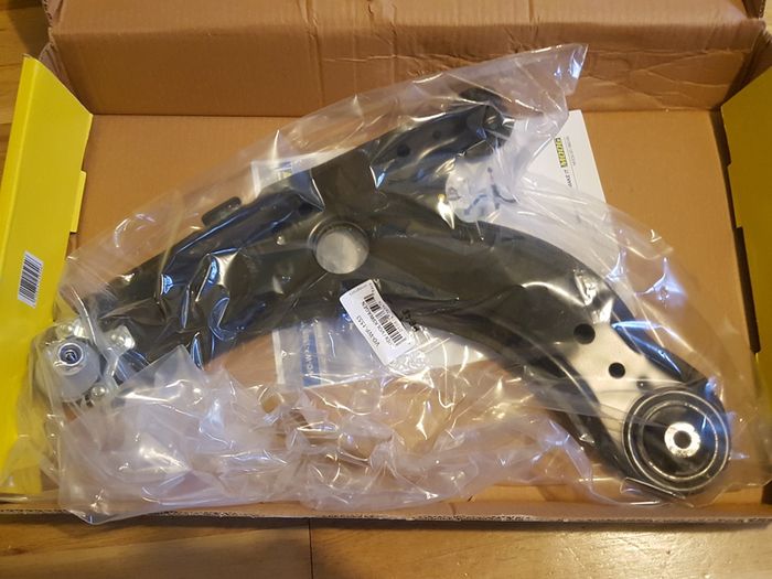 Front Left Wishbone Track Control Arm For Audi A3  Skoda Octavia  Seat Leon Toledo  Vw Volkswagen Golf Iv Bora New Beetle