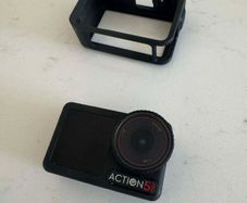 Dji Action 5 Pro with Case