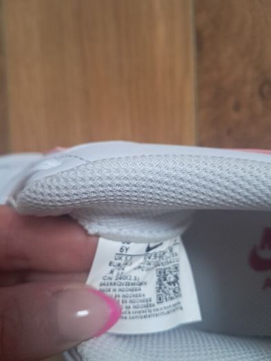 Brand new Nike trainers size uk 5.5