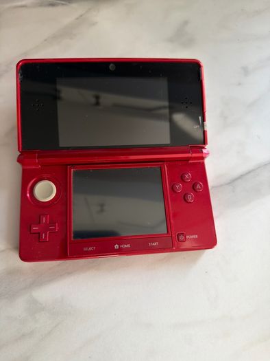 Red 3ds