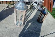 2 lanterns