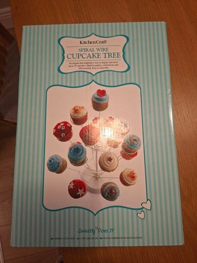 Cupcake holder