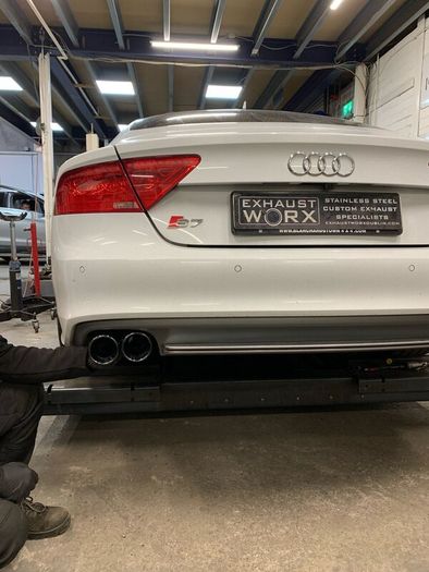 Audi S7