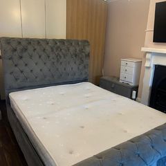 king bed