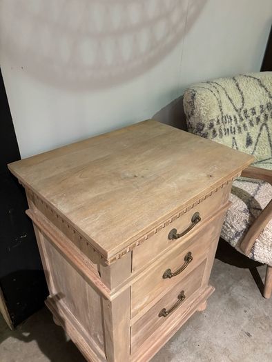 Large bedside table ( new and only 1 )