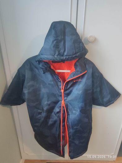 Mountain Warehouse Tidal Kids Waterproof Changing Robe  Size S