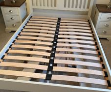 Double bedframe and headboard
