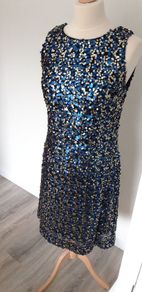 Stunning Sequined Party Dress 10