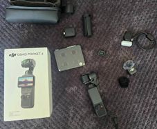 DJI Osmo Pocket 4 Creator Combo