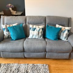 3 Seater electric recliners with phone charger, chair with poof & floor mat