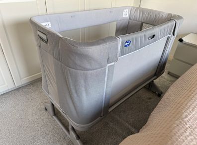 Chicco Next2Me Forever in Ash Grey