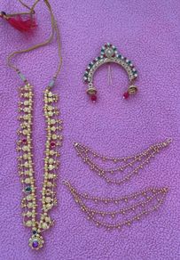 Stunning Traditional Indian Gold-Tone Jewelry Set (3-Piece) New without tags
