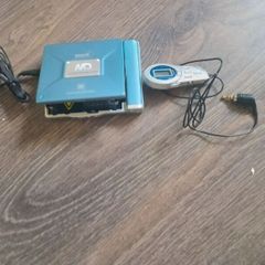 Black Diamond Mini Disc Player