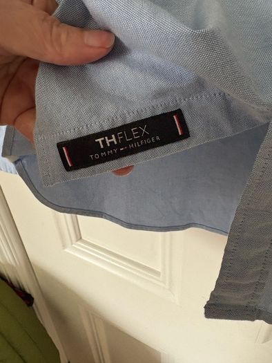 mans Tommy Hilfiger shirt