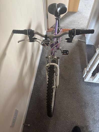 Girls bike