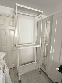 clothes rack with wheels