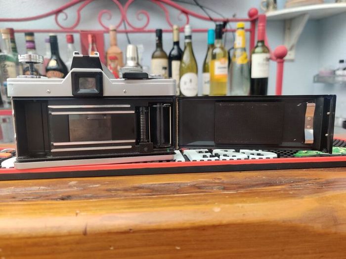 Praktica Super TL 1000