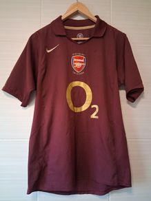 Arsenal Jersey. Official Nike Mens Home Jersey Season 2005/2006. Original From The Time. Not A Modern Day Remake.