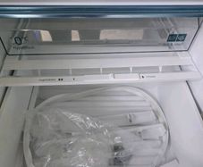 Integrated fridge and freezer