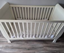 Cot Bed, changing unit and bed rail