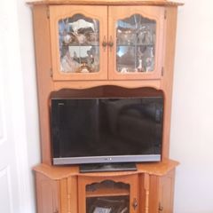 Corner TV unit