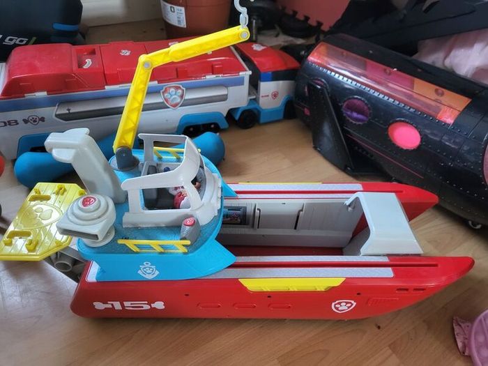 paw patrol boat