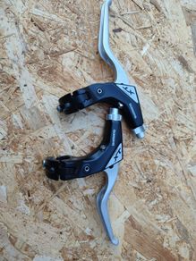Shimano XT brakes