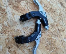 Shimano XT brakes