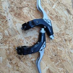 Shimano XT brakes