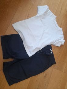 Boys shorts and t-shirt age 7