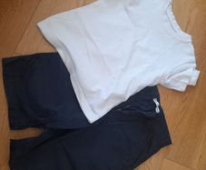 Boys shorts and t-shirt age 7
