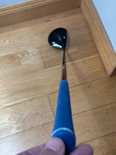 Left handed golf clubs