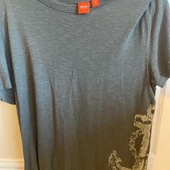 Boss T-shirt