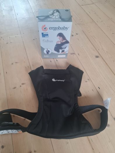Ergobaby embrace baby carrier