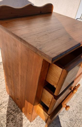 Locker/ bedside table/side table/ storage unit
