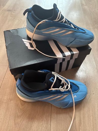 Dame 9 Basketball Shoes Size UK 9.5